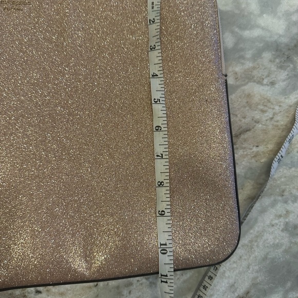 Gorgeous like new large Kate spade glitter laptop case - Picture 6 of 10